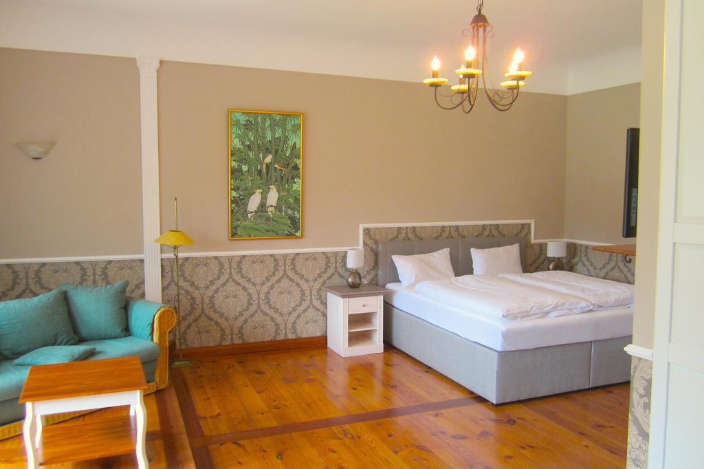 Landhotel Gut Zarrentin Gransebieth 外观 照片